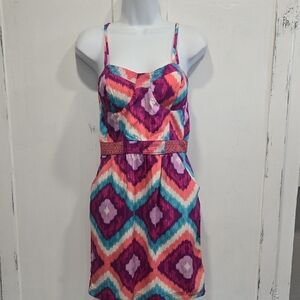 AMERICAN EAGLE OUTFITTERS DRESS SIZE 6.  #7775